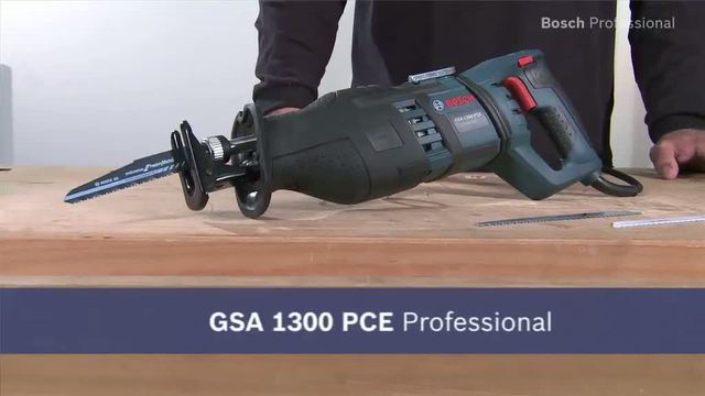Bosch GSA 1300 PCE Professional scie sauteuse 2,8 cm Noir, Bleu, Rouge 1300 W, Scie sabre Bleu, 2,8 cm, 2900 spm, 23 cm, 2 cm, 13,5 m/s², 106 dB