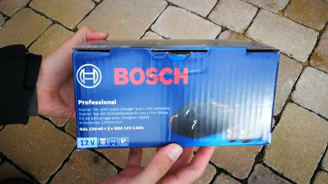 Bosch Akku-Drehschlagschrauber GDR 12V-105 Professional blau/schwarz, 2x Li-Ionen Akku 2,0Ah, in L-BOXX