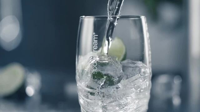 SodaStream Wassersprudler Duo Vorteilspack Titan dunkelgrau/edelstahl, inkl. 2 Glasflaschen, Kunststoffflasche, CO₂-Zylinder
